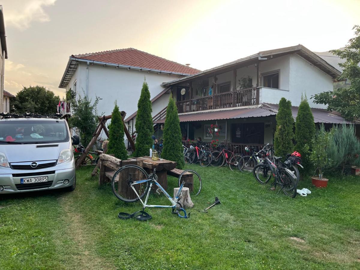 Kitka Hostel - Guest House Vratnica Luaran gambar
