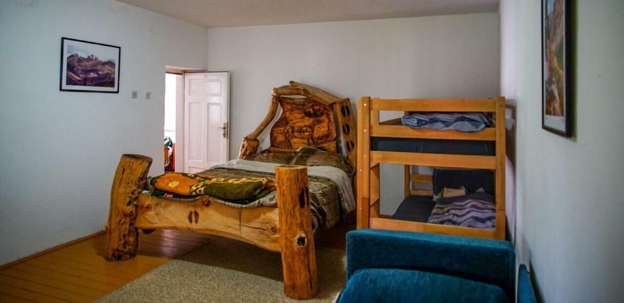 Kitka Hostel - Guest House Vratnica Luaran gambar